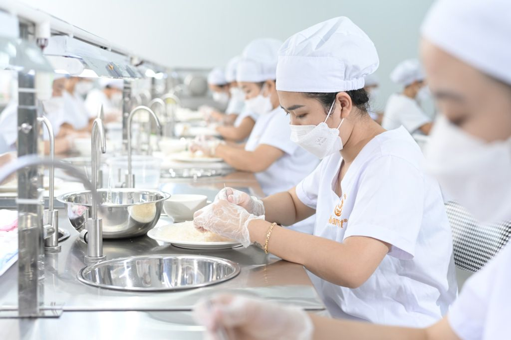 tổ yến sào, yến sào, tổ yến, yen sao, yến sào cao cấp, tổ yến thô, tác dụng của yến sào, yến việt, hộp yến sào, tổ yến sào yén sào, yen tinh che, yen sao khanh hoa